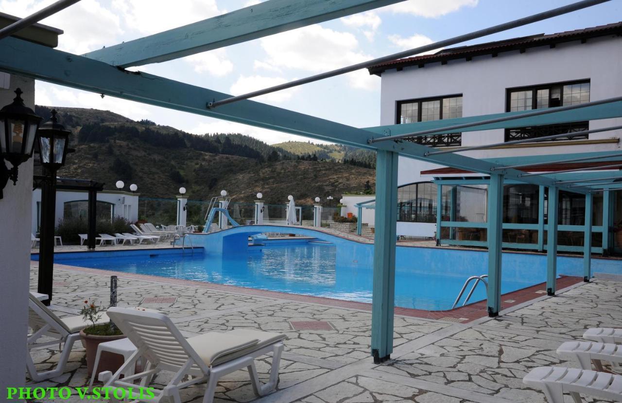 Hotel Spa Montana Karpenísion Exteriör bild