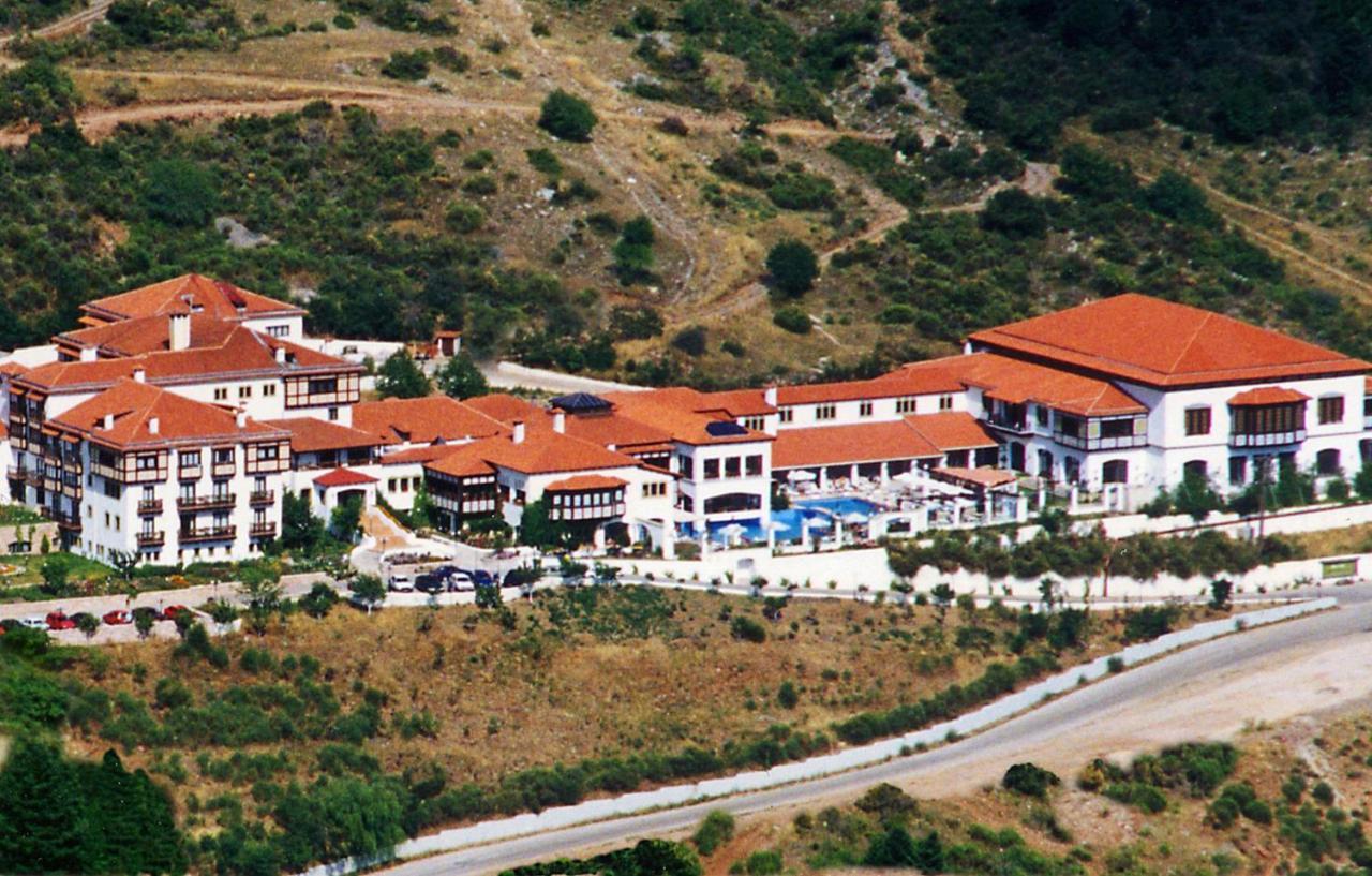 Hotel Spa Montana Karpenísion Exteriör bild